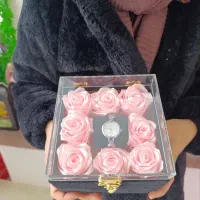 کادو/گل/هدیه/روز مادر/روز زن|گل مصنوعی|ساوه, |دیوار