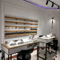 فروش فوری لوازم آرایشگاه|آرایشگاه و سالنهای زیبایی|تهران, آذربایجان|دیوار