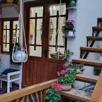 نظافتچی و آشپزی سرایداری ۲۴ ساعت شیفت ۲۴ استراحت