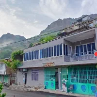 خانه اجاره ای یک شبه در اورامان تخت|اجارهٔ کوتاهمدت ویلا و باغ|اورامان, |دیوار