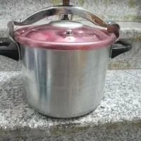 زودپز سالم 5نیم لیتری.