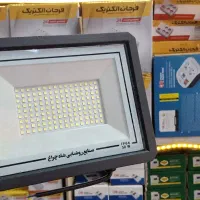 پرژکتور شاهچراغ با دوسال گاراتنی تعویض عرفانیان