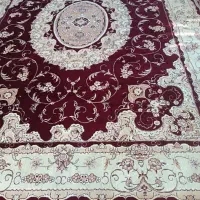 دو تخته فرش دوازده متری سالم به فروش می‌رسد