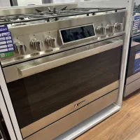 گاز ویترینی اسنوا کاملاً نو با تخفیف ویژه