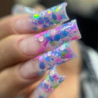 خدمات ناخن با تخفیف