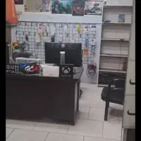 یک باب مغازه تجاری