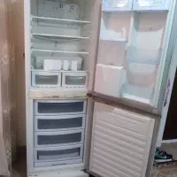 یخچال فریزر یخسازان سالم