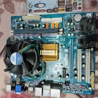 مادربرد ddr2 کامل. گرافیگ دو گیگ سالم|قطعات و لوازم جانبی رایانه|تهران, فلاح|دیوار