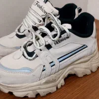 کتونی زنانه