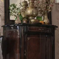 کنسول چوبی با آینه