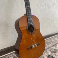 گیتار یاماها C40