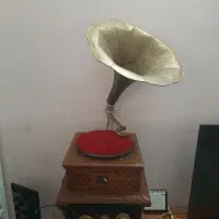 گرامافون|کلکسیون اشیاء عتیقه|تهران, وحیدیه|دیوار