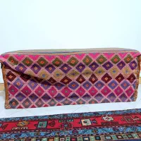 یک جفت کاناپه سنتی|مبلمان خانگی و میز عسلی|جم, |دیوار
