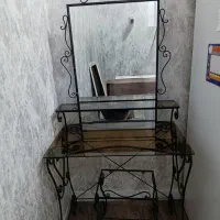 میز ارایشی فرفوژه