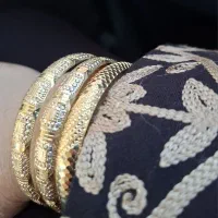 النگو شماره ۴ با فاکتور به قیمت ۲۰۰بالای تابلو
