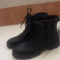 بوت و کتونی