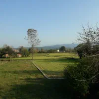 فروش زمین ۱۰۵۰متری همراه با پروانه ساخت