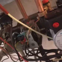 پکیج ابگرمکن شوفاژبخاری سرویس کار تعمیرات نصب نصاب|آبگرمکن، پکیج، شوفاژ|مشهد, دانشجو|دیوار