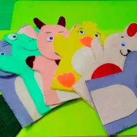 عروسک دست ساز