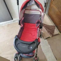 کالسکه کودک سالم تمیز