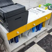 فروش ویترین شیشه ای و اجناس مغازه به قیمت خرید|فروشگاه و مغازه|شیراز, شهرک رضوان|دیوار