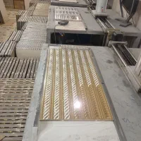 کارگر ساده آقا وخانم شیفت شب وروز لیزر وبرش کاشی|استخدام صنعتی، فنی، مهندسی|محمدشهر, ولدآباد بزرگ|دیوار