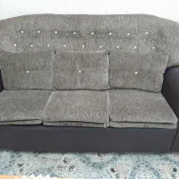 یک دست مبل هفت نفره راحتی چرم وپارچه ترک بسیارتمیز
