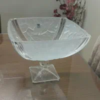 میوه خوری پایه دار