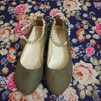 لباس وکفش مجلسی|لباس|شیروان (خراسان), |دیوار