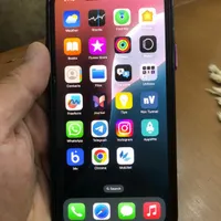 اپل iPhone 11 Pro Max با حافظهٔ ۶۴ گیگابایت