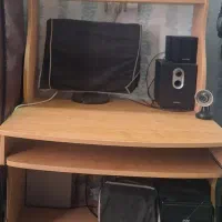 میز کامپیوتر