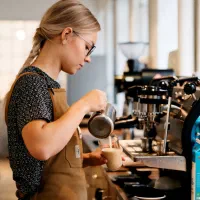 باریستا و بارتندر|استخدام خدمات فروشگاه و رستوران|چمران, |دیوار