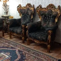 دو عدد فرش و یکدست مبل ۹ نفره|مبلمان خانگی و میز عسلی|مهاجران, |دیوار