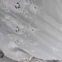 پرده سالم وتمیز