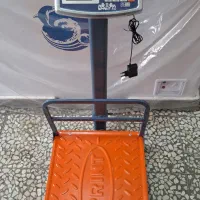 باسکول بی سیم ۳۰۰کیلو کامری(فروشگاه علوی فومن)|فروشگاه و مغازه|فومن, |دیوار