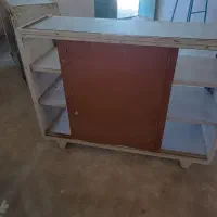 2عدد ویترین شیشه‌ای سالم|بوفه، ویترین، کنسول|یزد, |دیوار