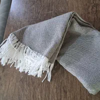 شال مبل طوسی سفید