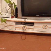 فروشی میز و تلویزیون