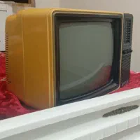 تلویزیون قدیمی کلاسیک