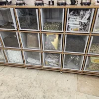 ویترین کشویی فروشگاهی