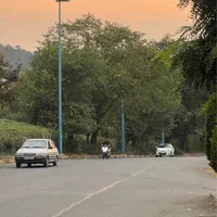 ۲۴۰ متر زمین        شیخ زاهد