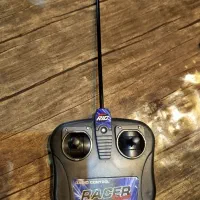 فقط باتری ضعیف است همه چی سالم.|اسباببازی بچه|تهران, ایرانشهر|دیوار