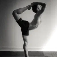 یوگا آقایان در رشت (yoga for men)|خدمات آموزشی|رشت, دیلمان|دیوار