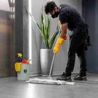 نظافتچی آقا هستم