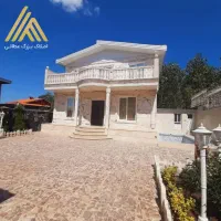 200 متر ویلای سه خوابه شیک استخر دار شهر چاف