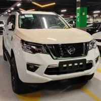نیسان ترا/صفر و خشک/دررنگبندی/مدل 1405