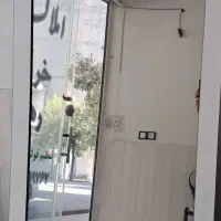 آینه قدی با چهارچوب چوبی