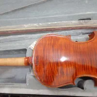 ویالون اماتی اصلی آکبند مدل 150|ویولن|اندیشه, اندیشه فاز ۵|دیوار