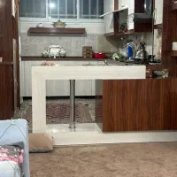 به یک‌نیروی خانوم جوان با روحیه