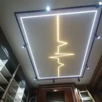 برق کار . برقکشی ساختمان . نصاب لاین نوری